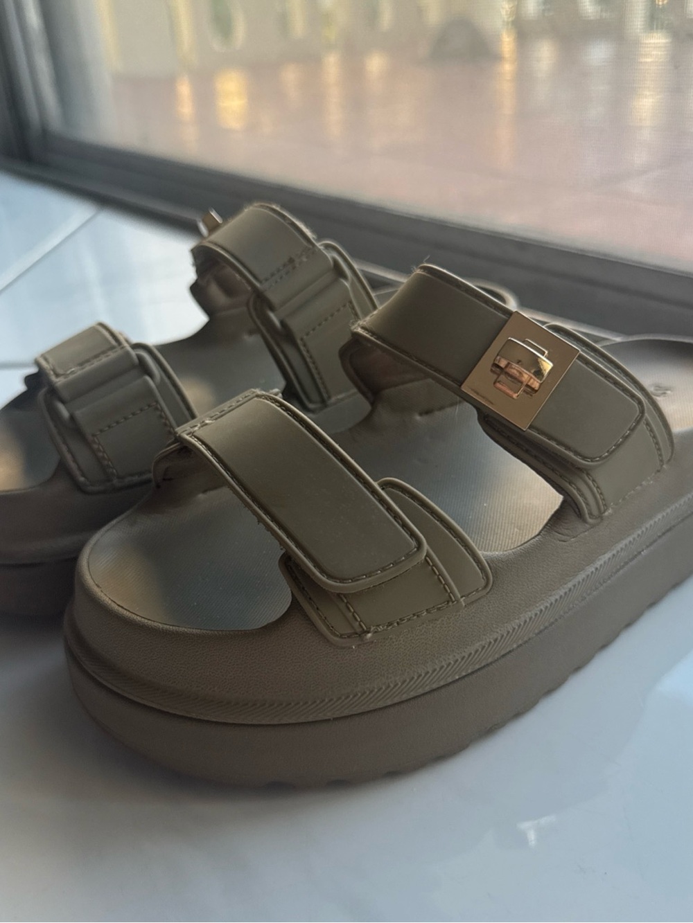 Steve Madden Olive Green Platform Kids Sandals with Buckle Accent